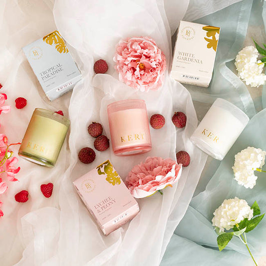 Scented Candle Indulgence Lychee & Peony 230g