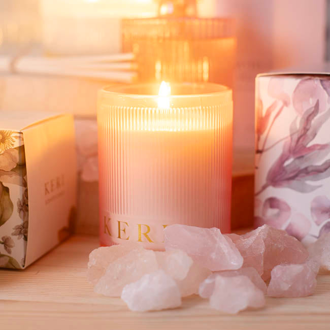 Scented Candle Indulgence Lychee & Peony 230g
