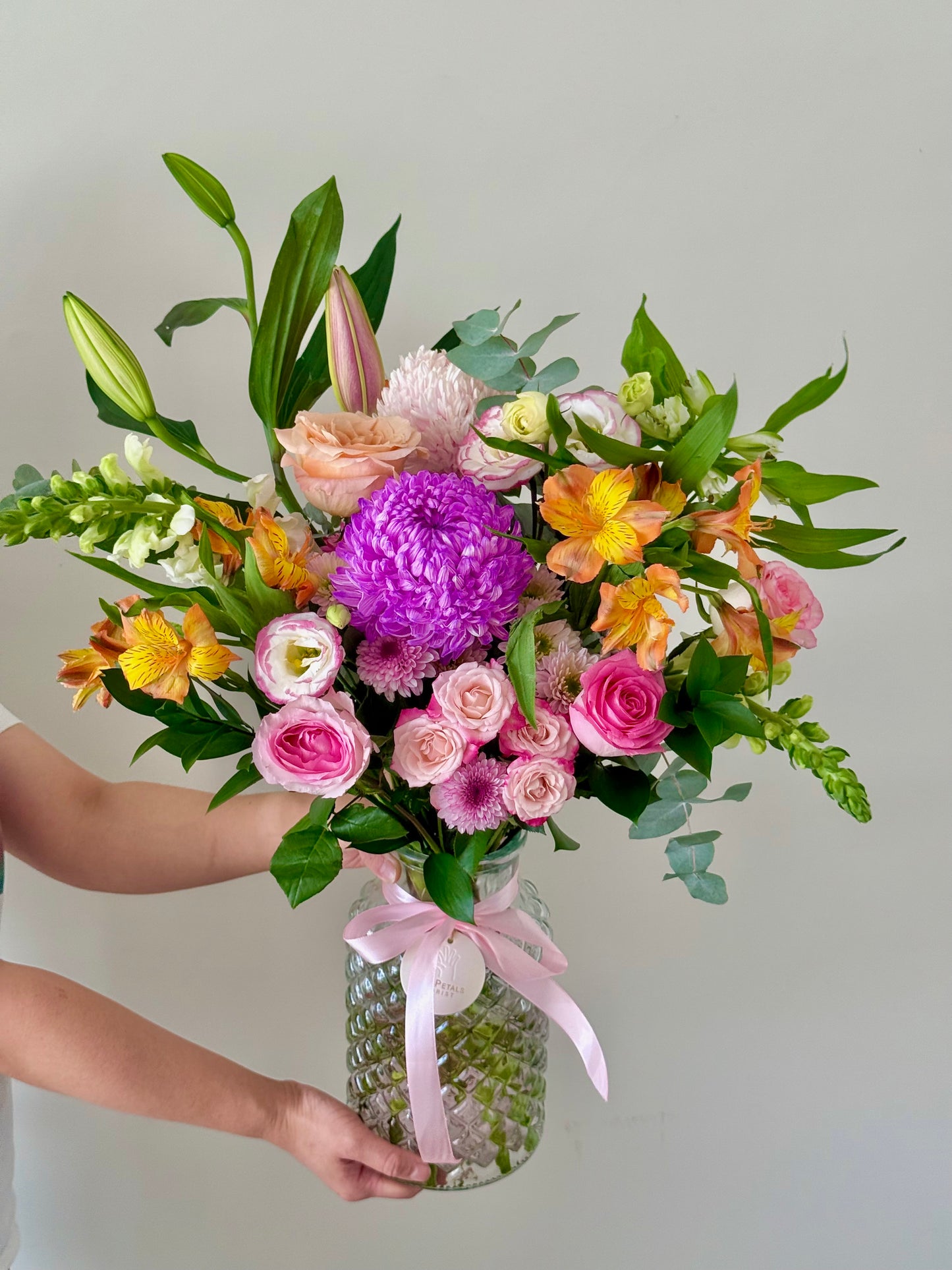 Seasonal Bunch in Vase _ Florist Picked