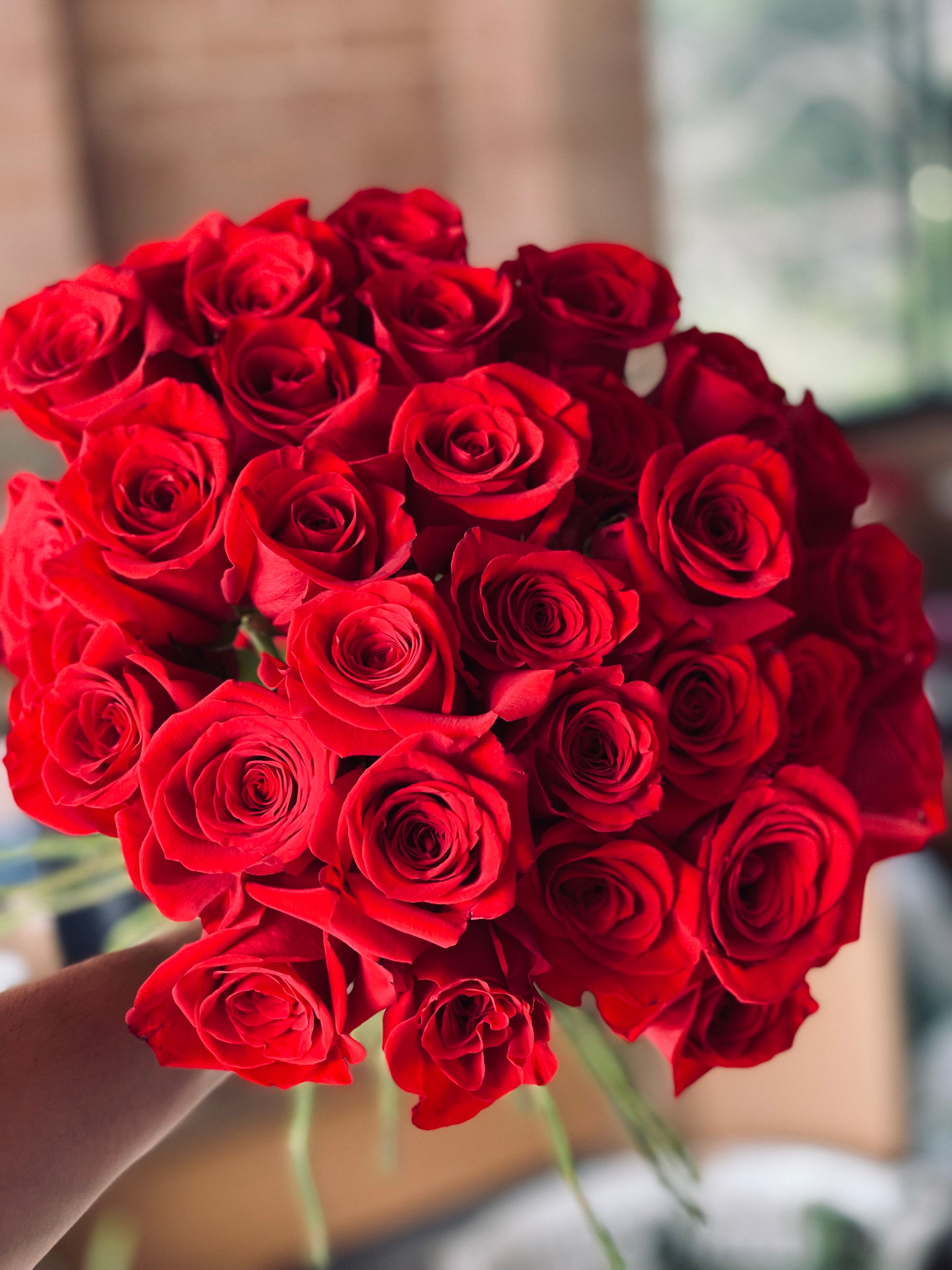 The Classic - Red Roses Bouquet – Five Petals Florist